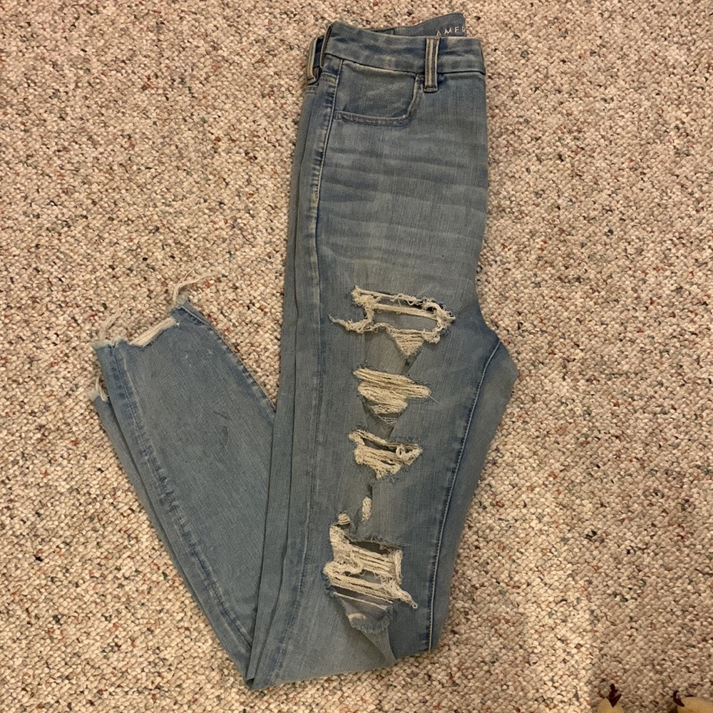 AE High Waisted Jeans